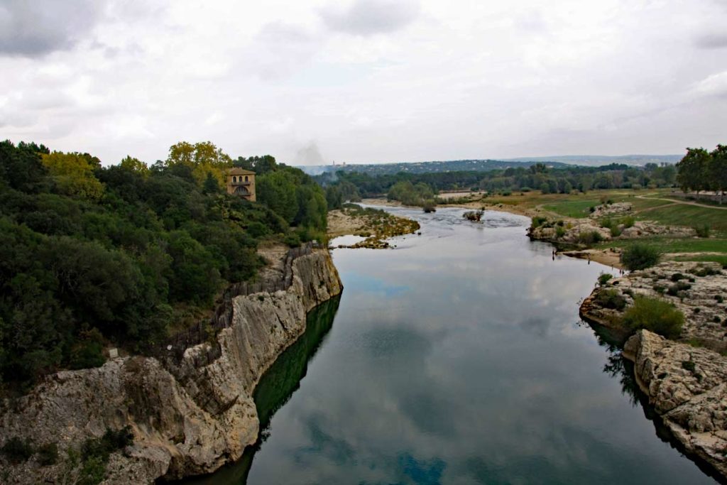 Fluss Garonne Pont du Gard