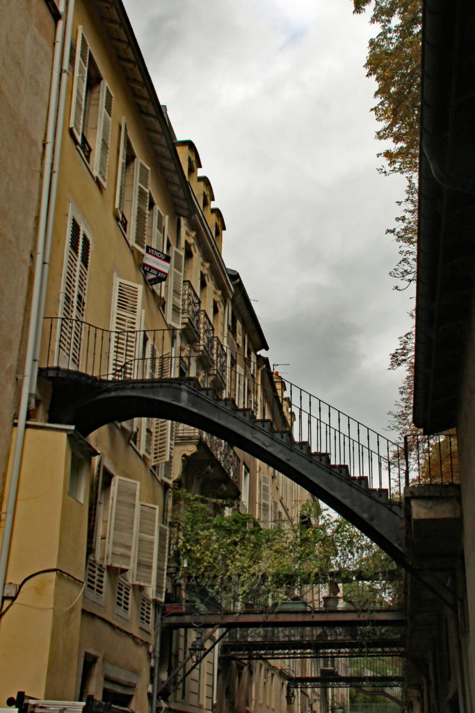 Rue des Ecurie