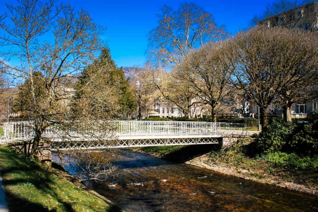 Brücke über die Oos