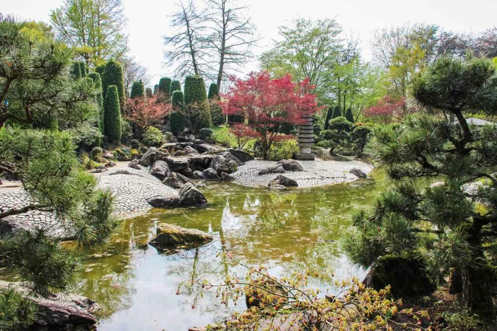 Gesamtansicht Japaniscehr Garten Bonn